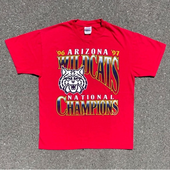Hanes Other - Vtg 1997 Arizona Wildcats National Champions T-shirt L Hanes Heavyweight NCAA